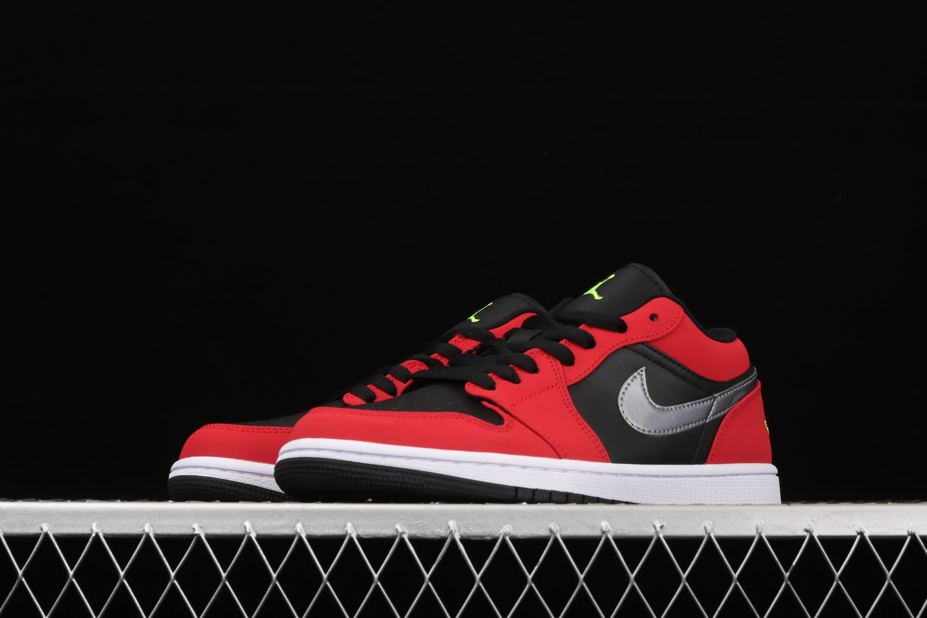All categories Air Jordan Jordan series basketball shoes Air Jordan 1 Low Air Jordan 1 Low AJ1 Joe 1 low-top cultural and leisure sports sneakers 553558-036